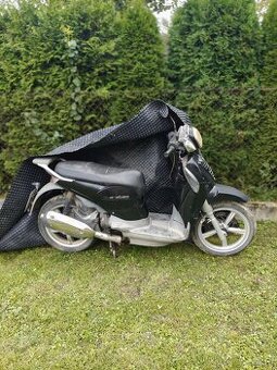 Aprilia scarabeo