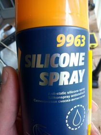 Silicone spray smar silikonowy MANNOL 450 ml