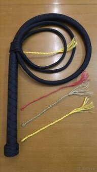 Bicz pasterski (BULLWHIP) – Paracord 550 Nylon