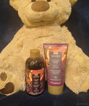 Zestaw AVON do ciała Mulled Wine - balsam 150ml+płyn 250ml