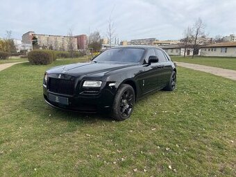 Rolls Royce Ghost maksymalny przebieg wyposażenia 68 000 km