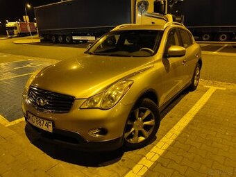 Infiniti EX 35 STAN TECHNICZNY BDB 4X4