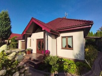 Dom parter z użytkowym poddaszem o pow.187m2, Kalisz