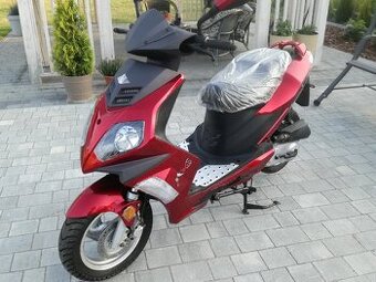 Skuter Mondial 50