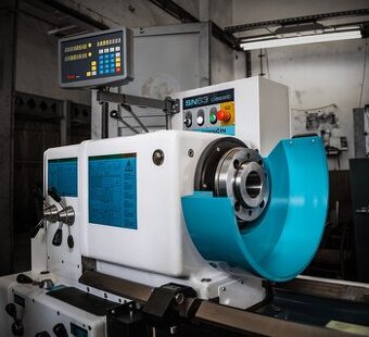 TOS Trenčín SN 71 B/2000 Tokarka / Kłowa