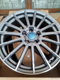 A831#Alufelgi Nowe 19" 5x112 Et 36 8J Vw Skoda Audi Seat