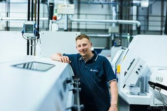 Operator tokarek CNC (m/k/inne) - Gosheim, Niemcy