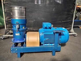 OKAZJA WYPRZEDAŻ Peleciarka SMP-250 o mocy 15 kW