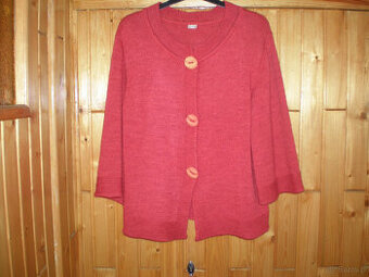 Sweter damski w kolorze czerwonym, rozmiar 44. Używany, w do