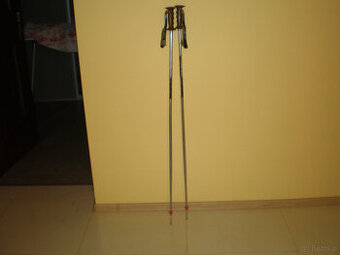 Sprzedam kijki narciarskie 125 cm., używane, stan dobry.