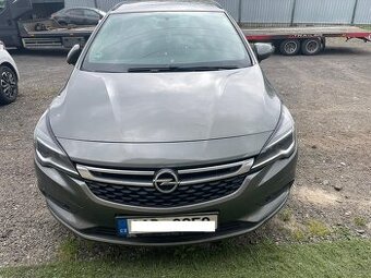 Opel Astra 1.6CDTi 81kw, r.2017, klimatyzacja