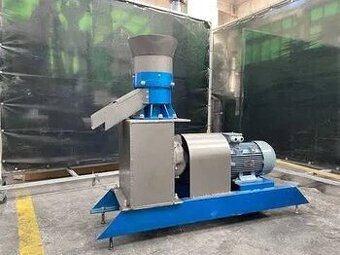 WIETRZENIE MAGAZYNU Peleciarka DR-220 o mocy 11 kW