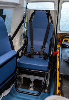 Fotele transportowe DLOUHY – sprawdzone, w doskonałym stanie