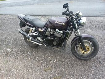 Piękne Kawasaki ZRX 1100