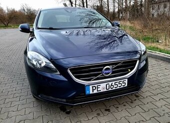 Volvo V40 2.0 Diesel 190 KM 2014rok