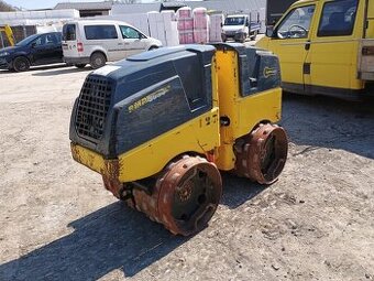 Walec okołkowany Bomag BMP 8500