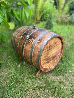 Beczki dębowe – Ręcznie robione z naturalnego drewna 🍷