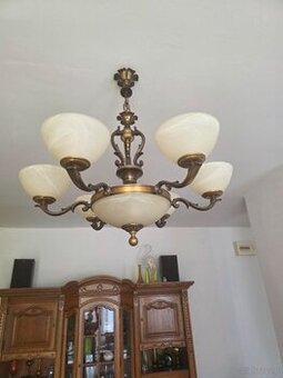 Sprzedam mosiezny zyrandol