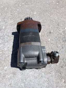 Wacker Neuson RT. Silnik jazdy, hydromotor