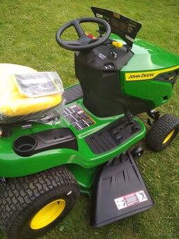 Traktorek kosiarka John Deere