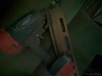 Gwoździarka duża do 100 mm gwoździe, sprżedam