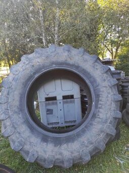 Trelleborg TM1000 710/75 r42 Opona wzmocniona do naprawy