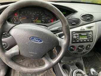 Ford focus 1,6 benzyna gaz 2003