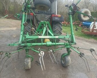 Przewracarka przetrząsacz karuzelowy Stoll Z 550 HYDRO