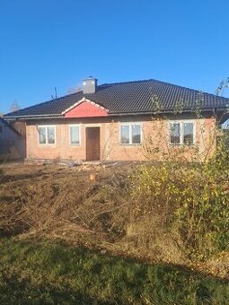 Dom parterowy o pow. 95.91m2, działka 530m2,Zduny