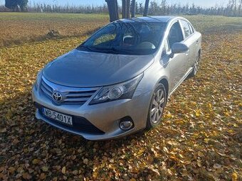 Toyota Avensis T27 2.0 4D4  2013