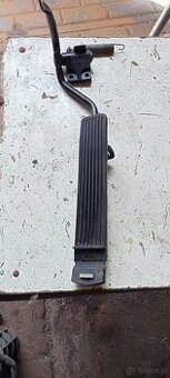 Pedał gazu kompletny