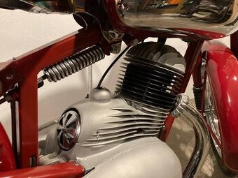 Jawa Perak 1954 rok typ 11 po renowacji.