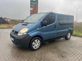Renault trafik 2004r 1.9 dti 9 osobowy