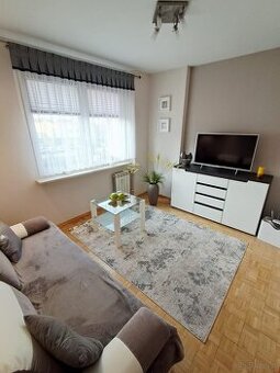 3 pokoje, powierzchnia 66m2, balkon, II piętro, Os.Dobrzec