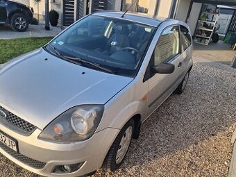 Sprzedam ford Fiesta 2007 1.3 benzyna