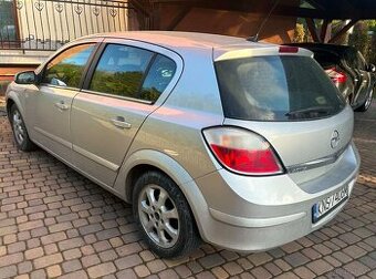 Opel Astra H