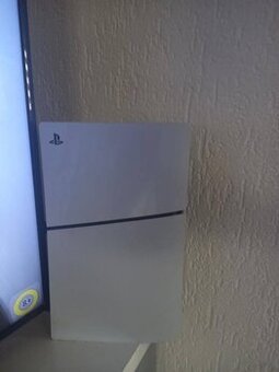 Konsola PS 5 z napędem, 3gry+2pady
