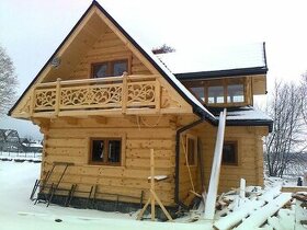 Domek drewniany
