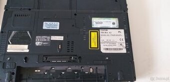 TOSHIBA TECRA A2 RETRO ,bez HDD, do macji + ZASULACZ  XP COA