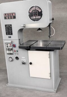 Piła taśmowa, pionowa LCM-600 ze zgrzewarką