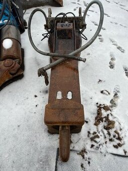Młot hydrauliczny H120ES