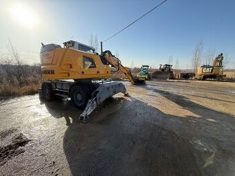 Liebherr 916 Compact