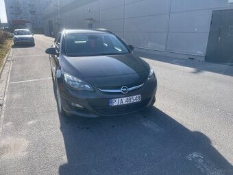 Opel Astra J