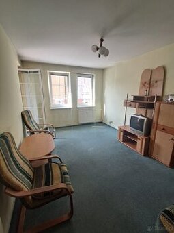 Mieszkanie o pow. 34.61m2, balkon, parter, os. Korczak