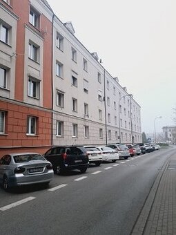 3 pokoje, 68.60m2, I piętro, po remoncie, Śródmieście