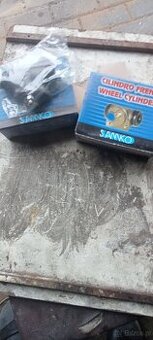 Dwa cylinderki hamulcowe na tylnią oś do malucha