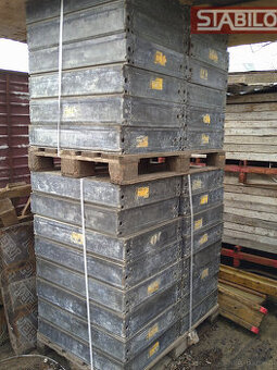 Szalunek słupowy systemu Manto Huennebeck