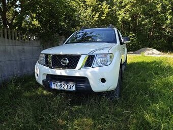 Nissan Navara 2.5 4x4 Diesel 190KM | Podniesione zawieszenie
