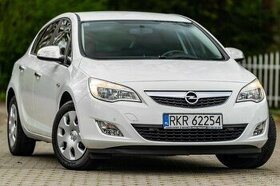 Opel Astra IV 1.4 T Enjoy