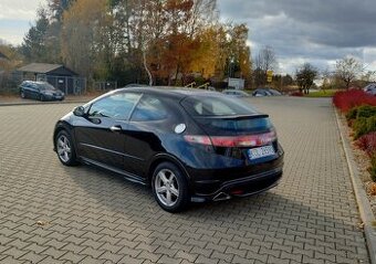 Hondą Civic UFO Type S